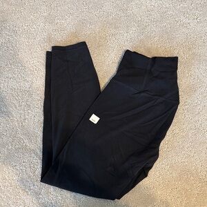 Vuori Women's Black Leggings